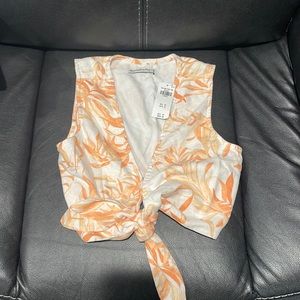 Abercrombie hook & tie crop top